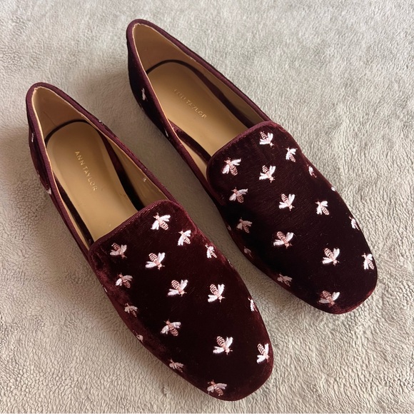 Ann Taylor Shoes - Ann Taylor Velvet Bee Embroidered Slip-On Smoking Loafers Flats Burgundy Sz 7.5